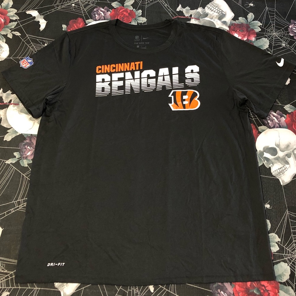 NWOT NIKE DRI-FIT CINCINNATI BENGALS LEGEND SHIRT